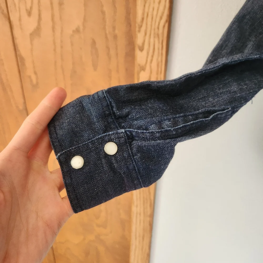 GAP Lightweight Jean Jacket